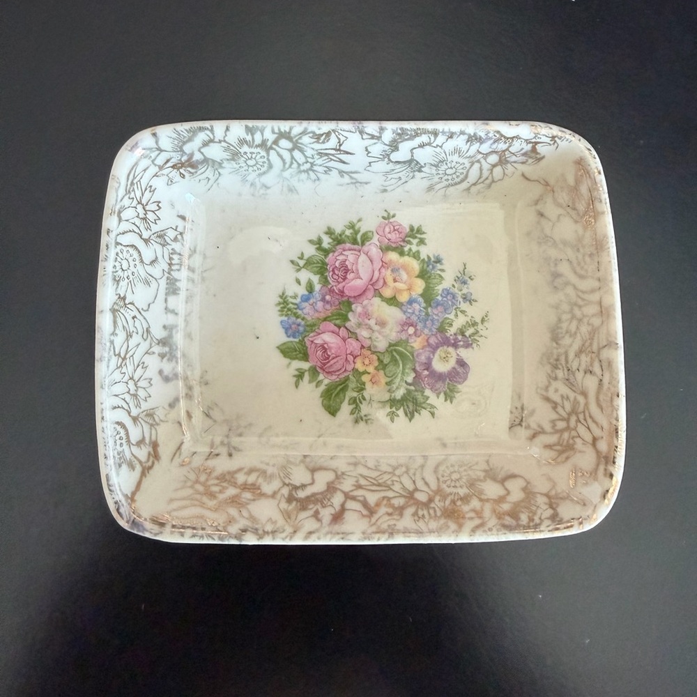 Atlas China vintage trinket dish